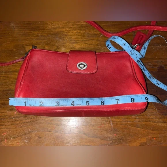 Vintage Red Coach Turn Lock Made In Costa Rica with Strap 9154